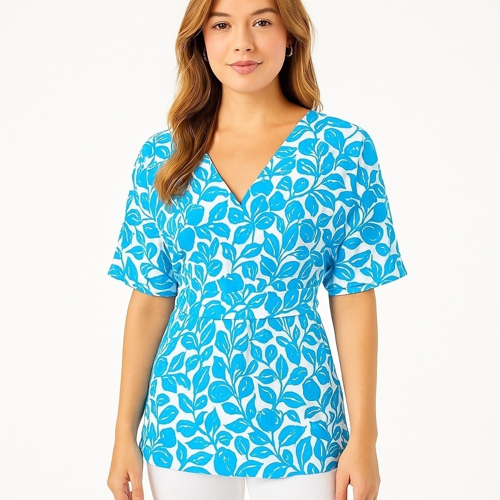 Lilly Pulitzer Callie Tunic Top Blue White Floral Print Preppy Coastal XS NWT